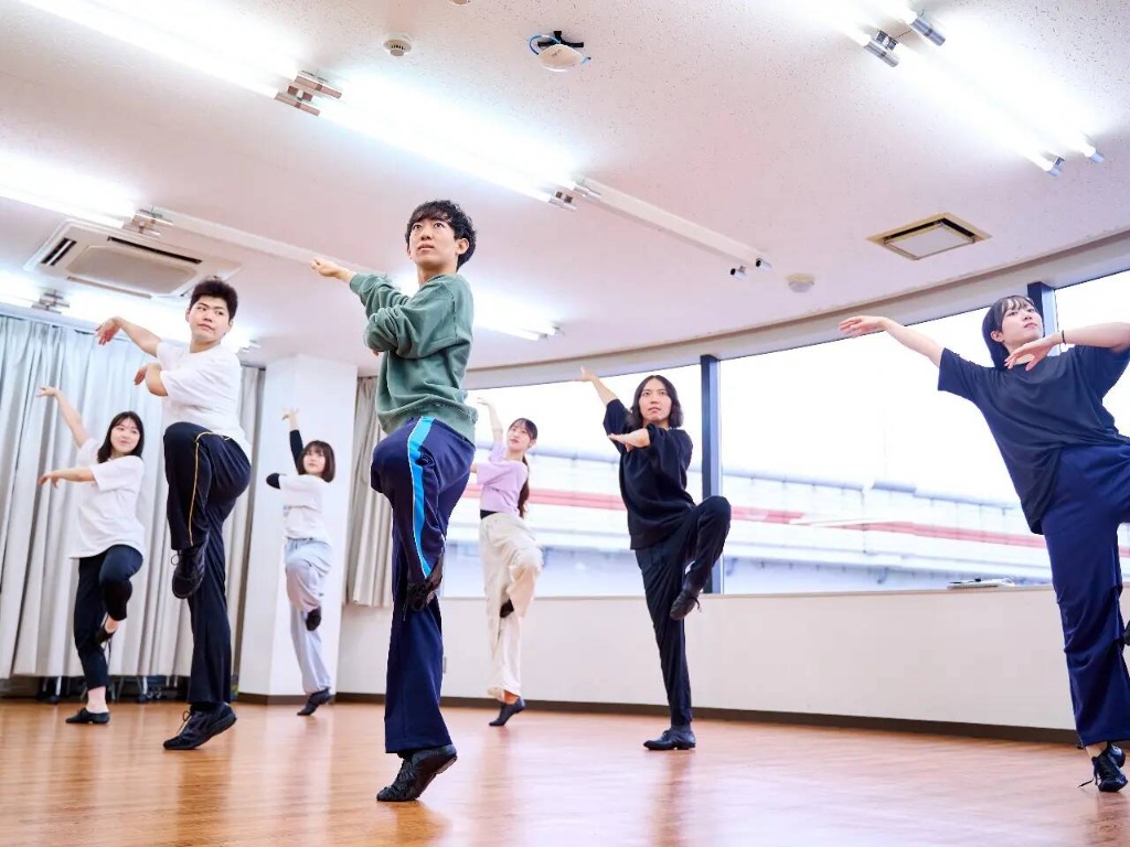 ダンス