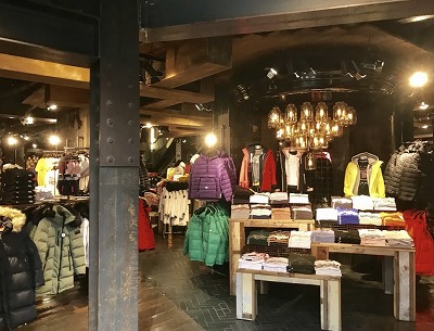 Superdry.(極度乾燥しなさい）”という謎の日本語の英国発ブランドが大