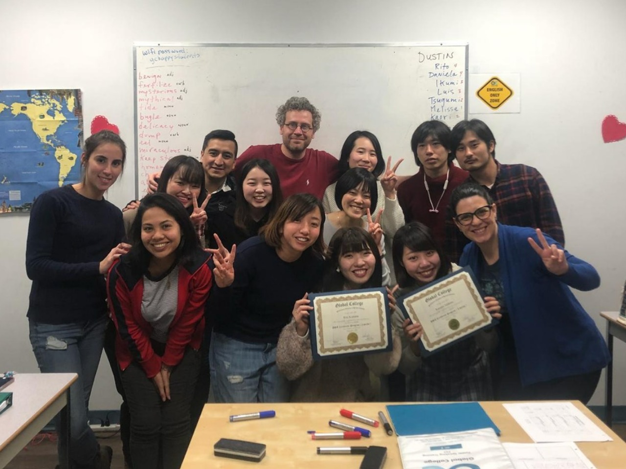 高校生冬休み短期語学留学 カナダバンクーバー 語学学校 少人数クラススピーキング英語短期集中レッスンホームステイ 日本人スタッフ グローバルカレッジGlobal College
