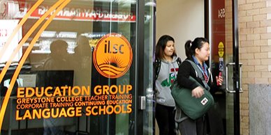 学生社会人シニア大人むけ短期長期語学留学 カナダ ブリティッシュコロンビア州 バンクーバー ILSC Language Schools, Vancouver