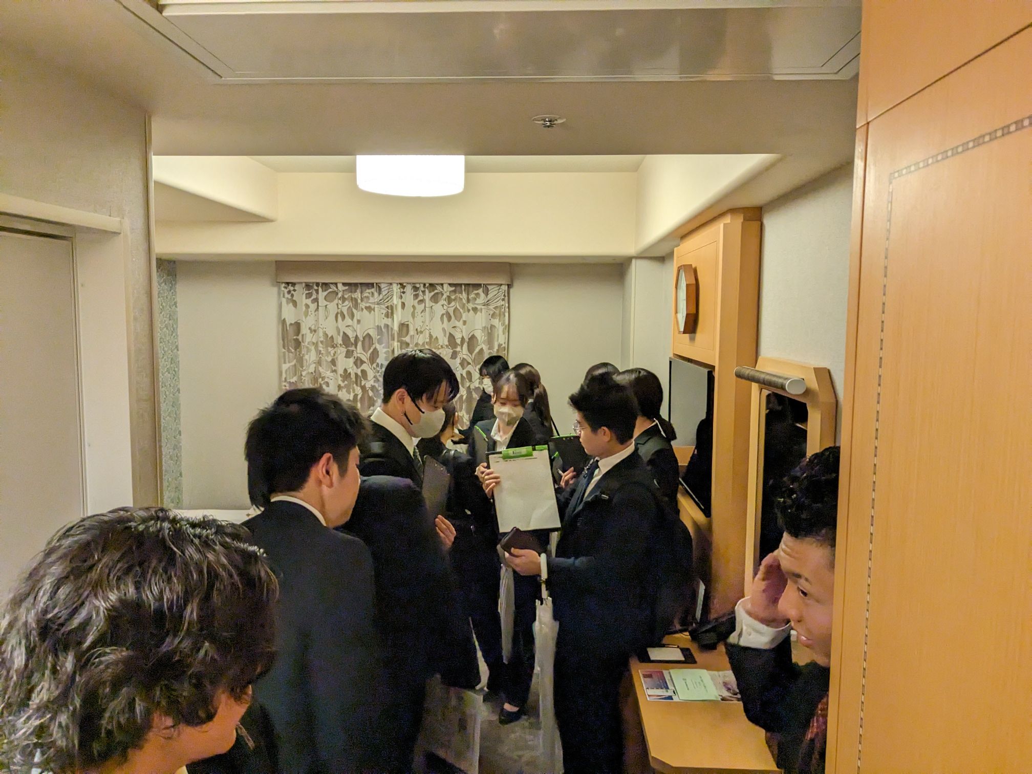 部屋の見学
