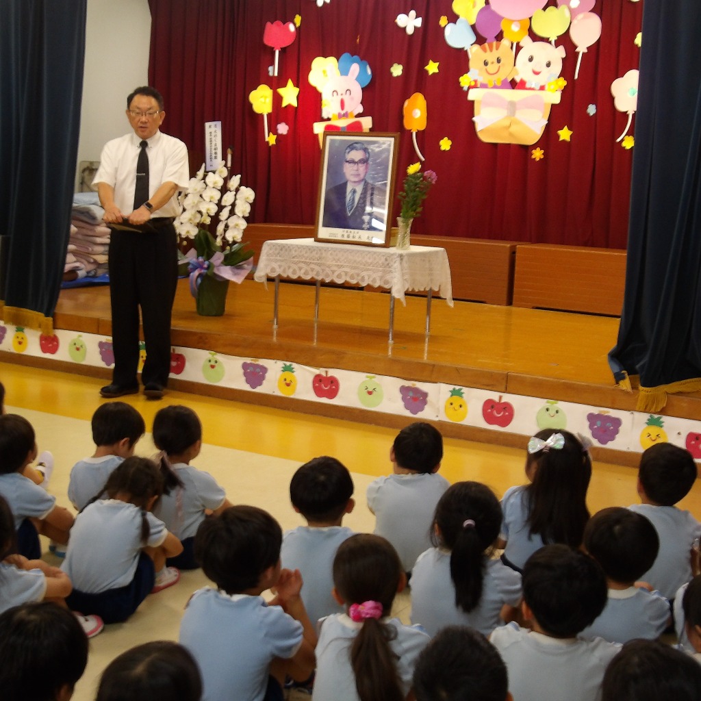 学園忌日祭