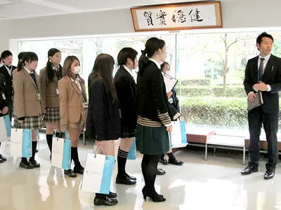 上級学校訪問