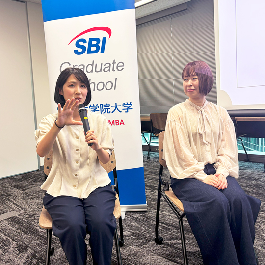 矢野香菜子さんと室谷綾さん