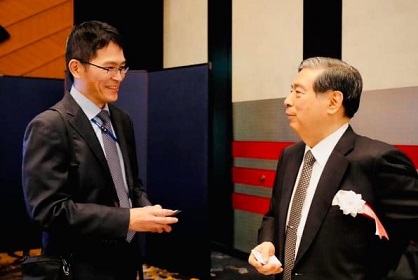 修了式での佐藤網夫さん