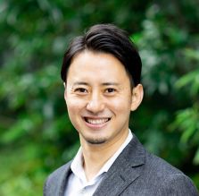 髙橋正巳 講師