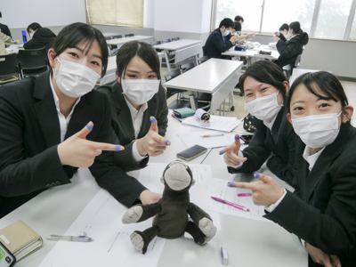 医療情報管理科1年生が3週間の学内実習中