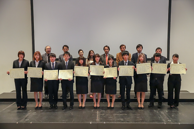 東北文化学園専門学校2018卒業制作展