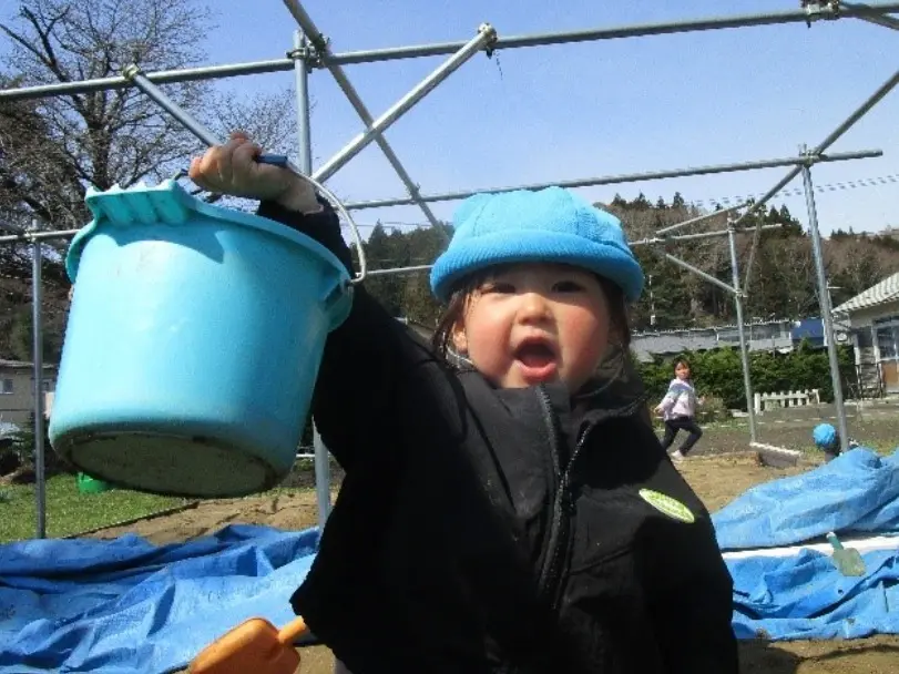 バケツ持ったよ！