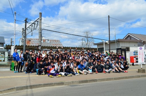 愛子駅での集合写真