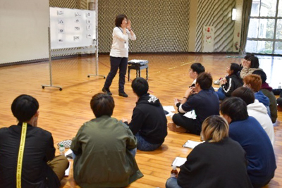 教職員による講義