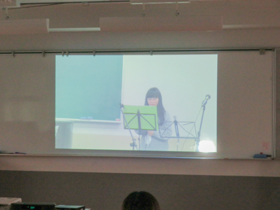 社会福祉科の学生がリモートで音楽演奏会を開催