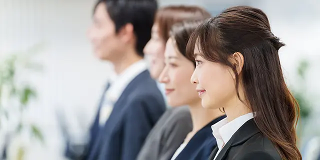 社会で活躍する卒業生のイメージ