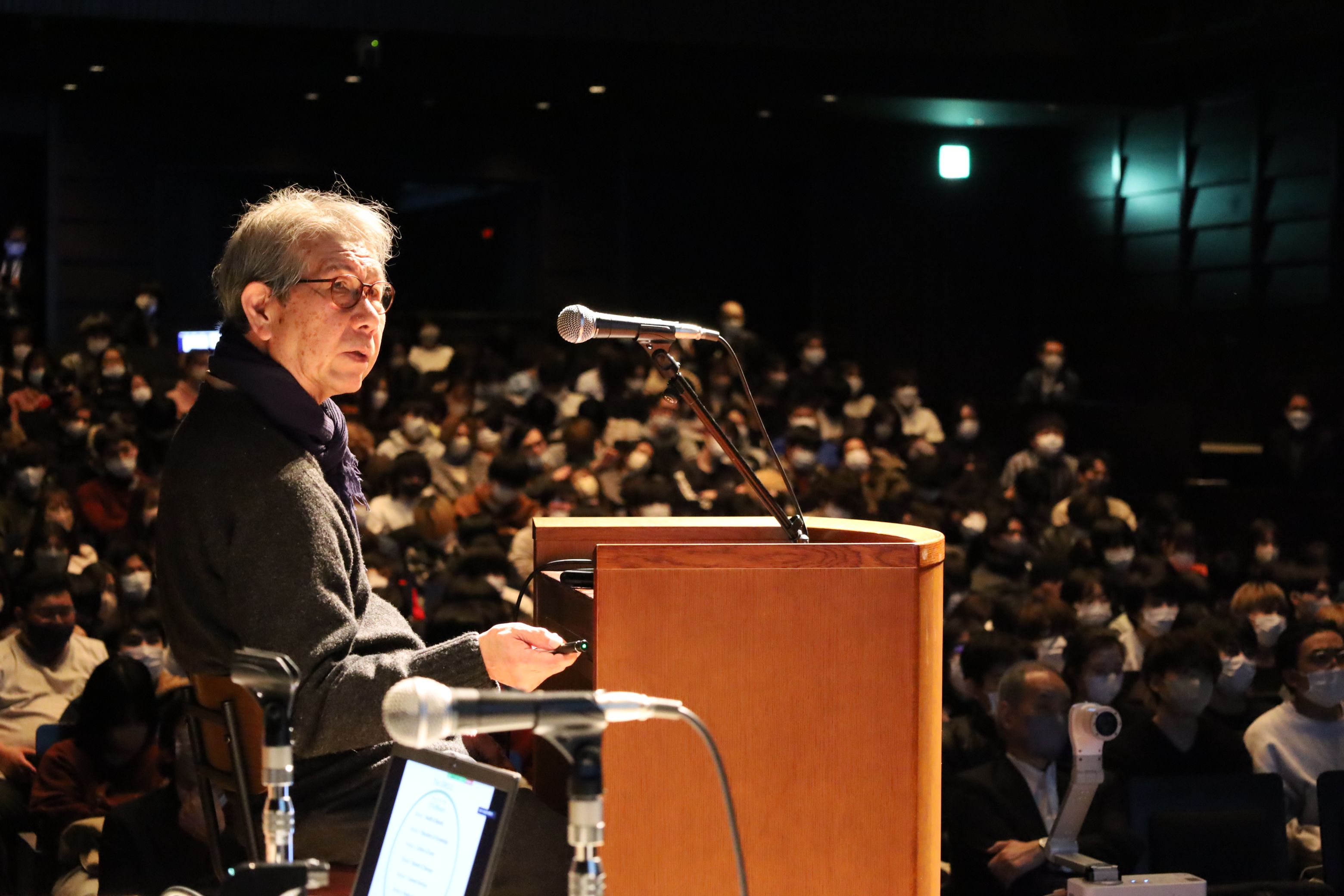 基調講演会 建築家山本 理顕(やまもと りけん) 「公的空間の作法と美学」