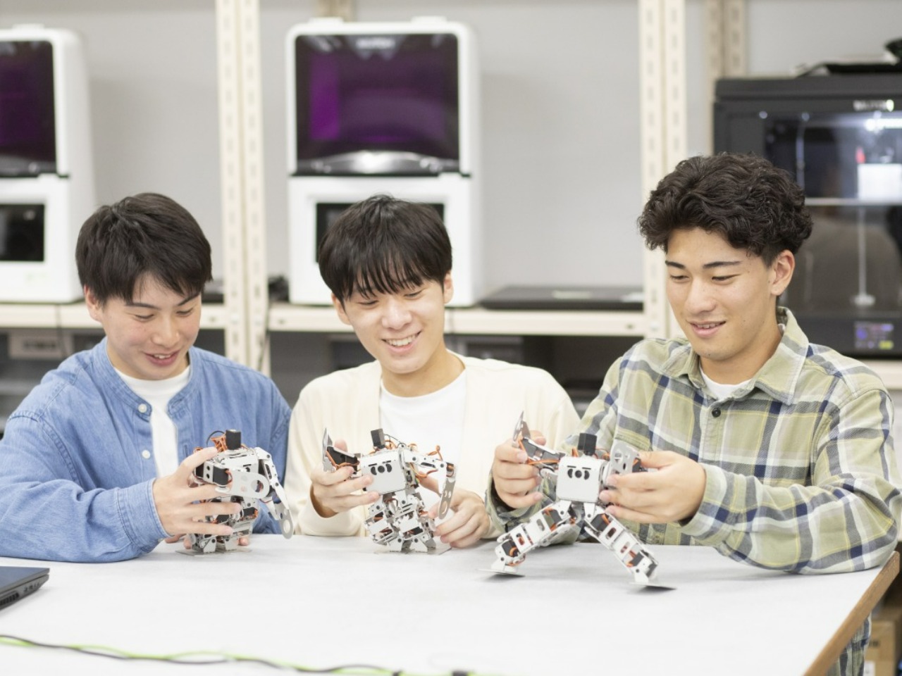 情報電子機械科