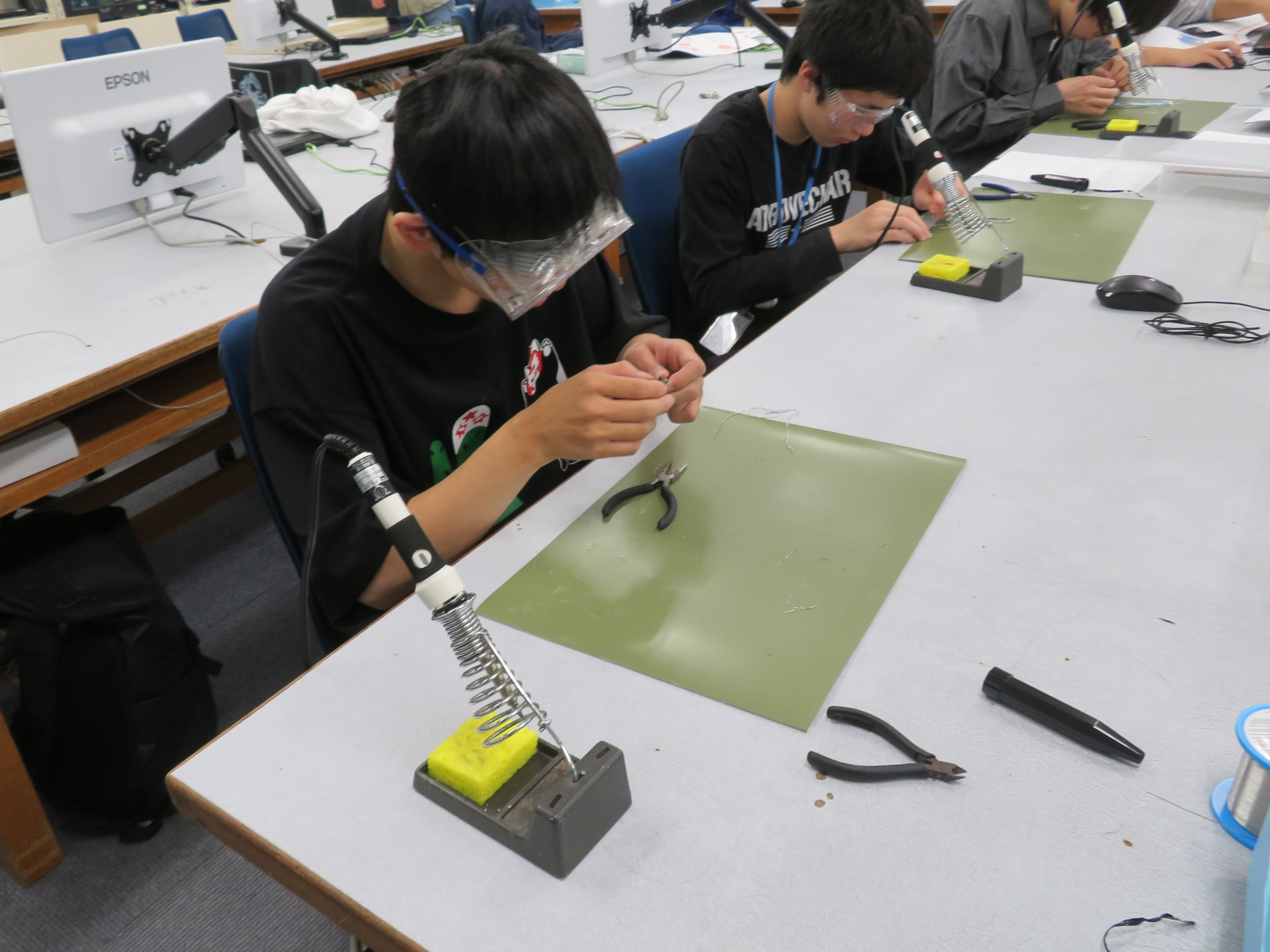 機械工学（情報電子機械科１年生）