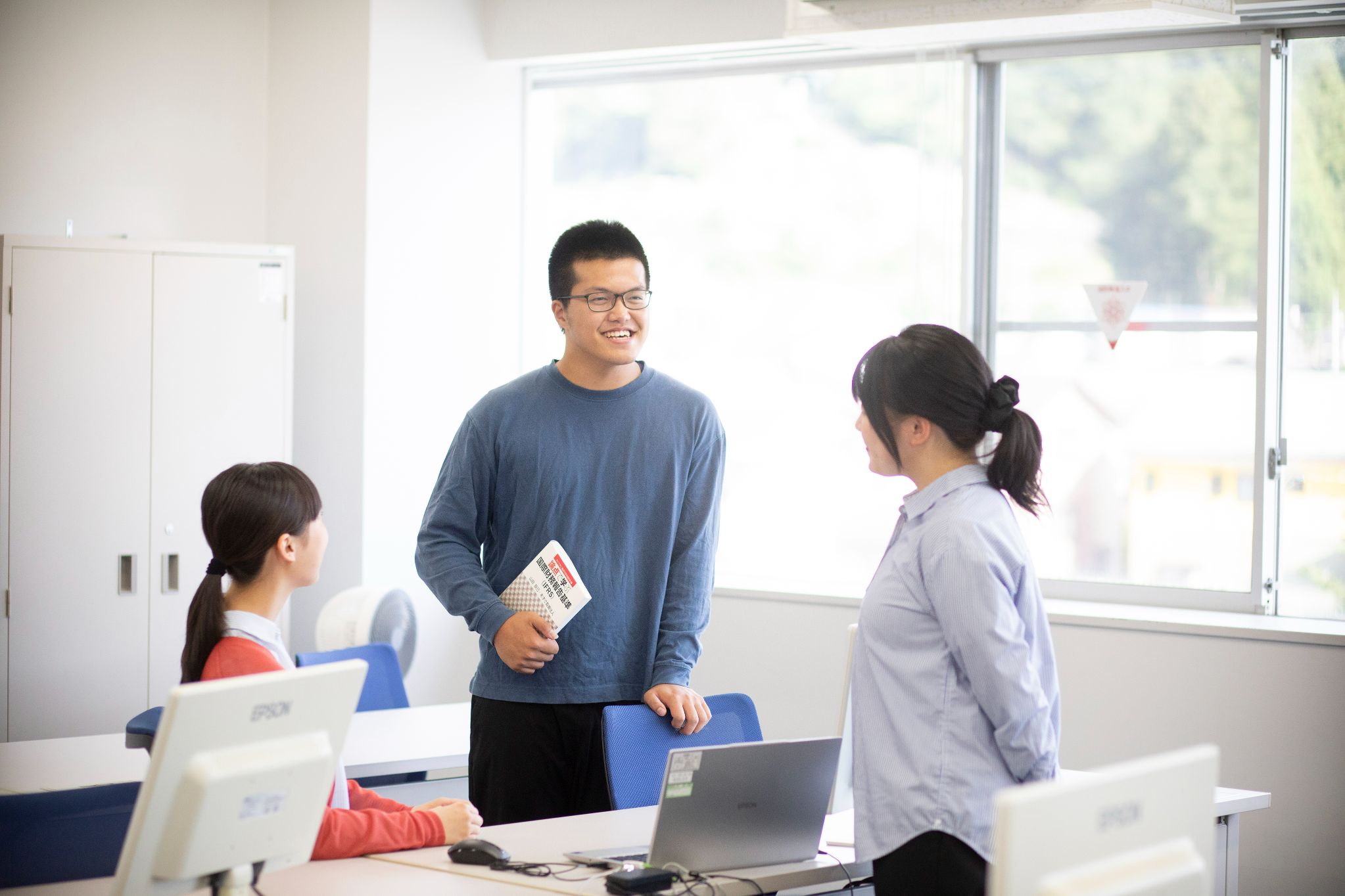 少人数・個別の学生指導とHR
