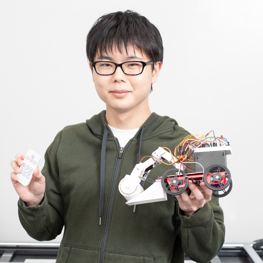 先輩の声