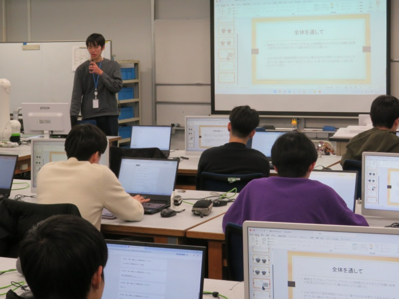 学生によるプレゼン