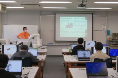 情報電子機械科体験教室