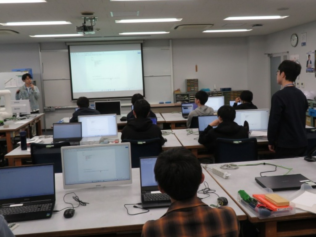 ピエゾ音楽会（情報電子機械科１年生）