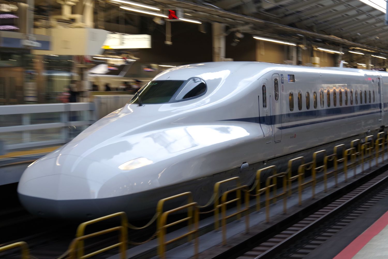 静岡行き新幹線写真