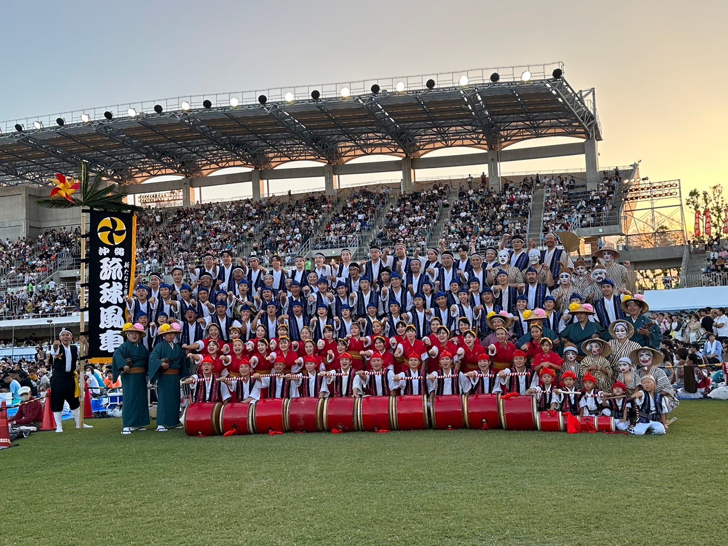 第68回沖縄全島エイサーまつりに出演したエイサーサークル琉球風車のみなさん