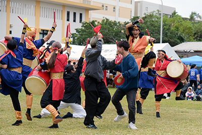 エイサーサークル浦風による演舞