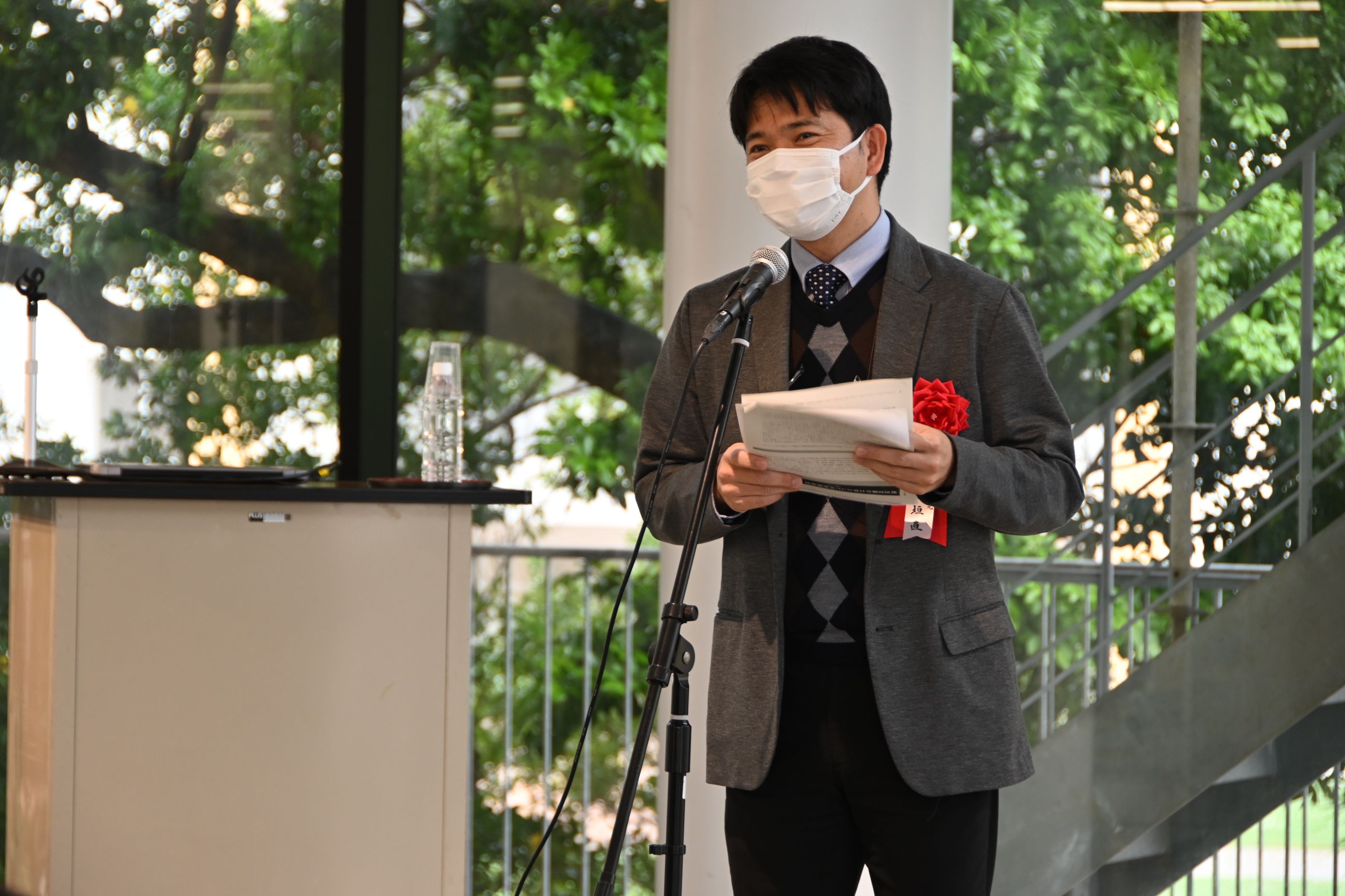 社会文化学科石垣直先生による審査委員長報告