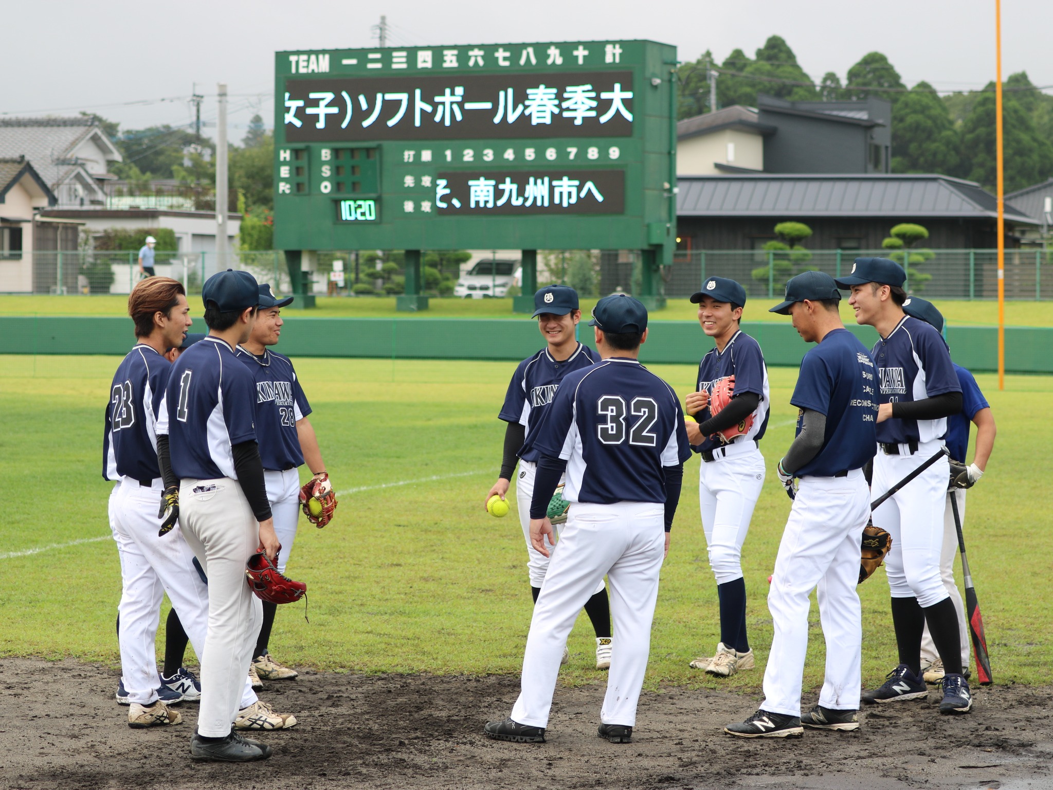 男子ソフトボール部 沖縄国際大学