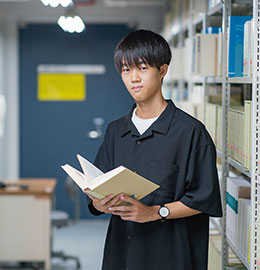 相島 惟人