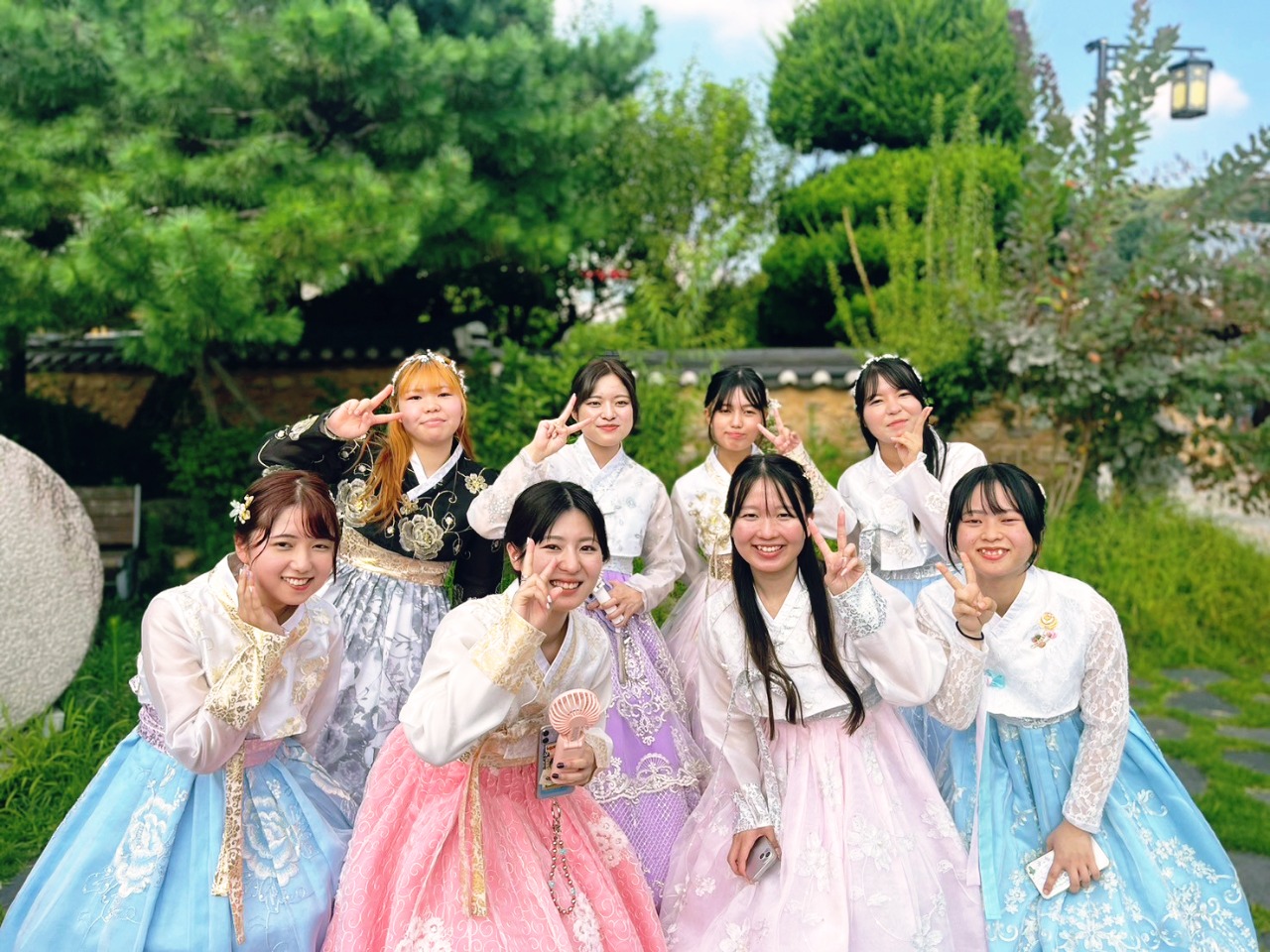 C	国内・国外への留学に対する支援	