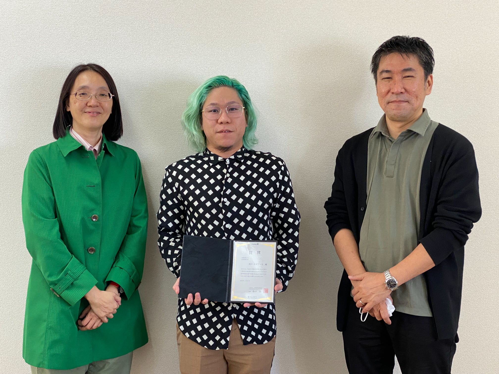 写真中央が新田ユマアート君