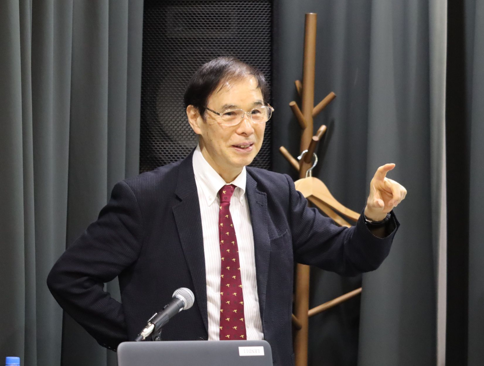 講師:吉野直行先生(慶応義塾大学名誉教授)