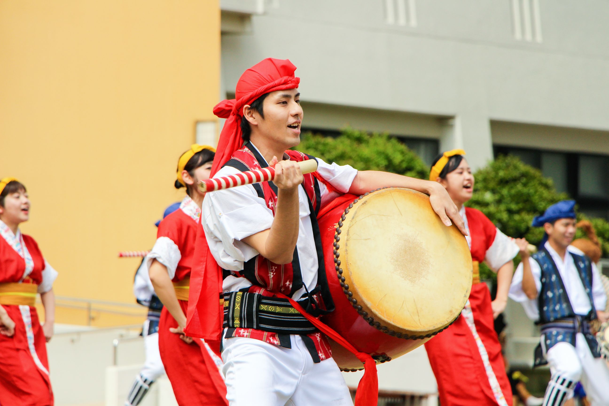 D	サークル活動への支援