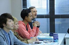 英米言語文化学科