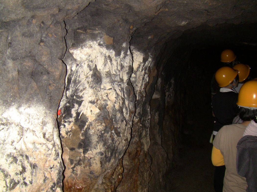 陸軍病院南風原壕20号