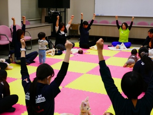 聖泉大学 別科助産専攻 ベビー&ママヨガ