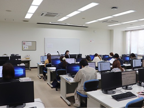 聖泉大学　看護学部　看護キャリアアップセンター　キャリアアップ講座