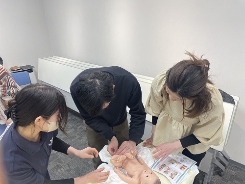 聖泉大学 別科助産専攻 パパママクラス