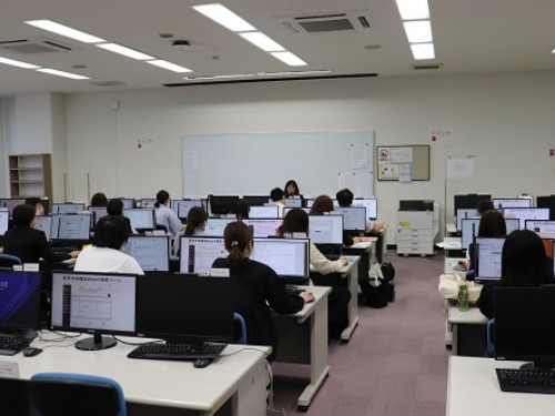 聖泉大学　看護学部　キャリアアップ講座