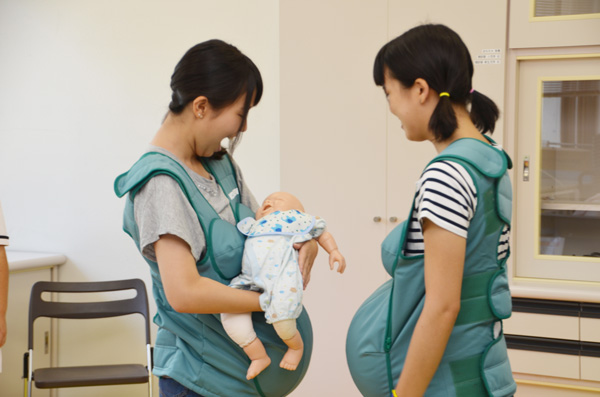 母性看護：妊婦体験