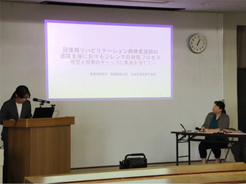 聖泉大学　看護学研究科　デザイン発表会