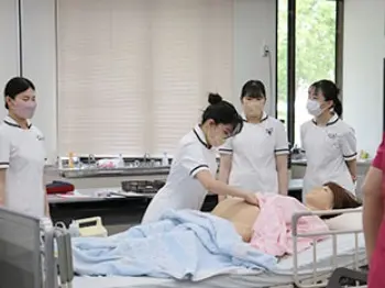 聖泉大学　看護学部　母性　技術論