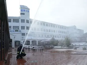 放水と聖泉大学
