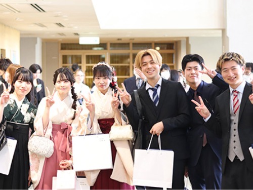 聖泉大学 卒業式 人間学部 看護学部 別科 助産専攻 大学院 看護学研究科