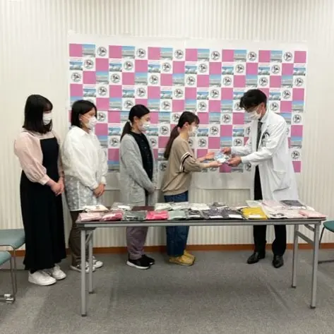 聖泉大学　がん患者支援　タオル帽子