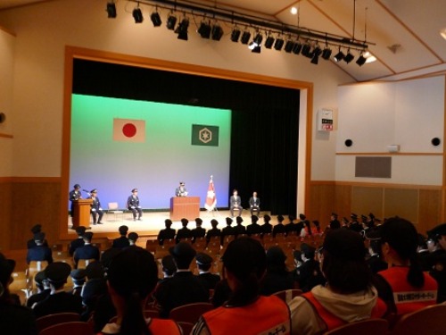 聖泉大学 彦根市消防団機能別分団 入団式 規律訓練 実科訓練
