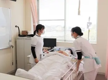 聖泉大学 看護学部 成人看護学実習