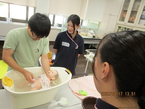 聖泉大学　別科助産専攻　パパママクラス